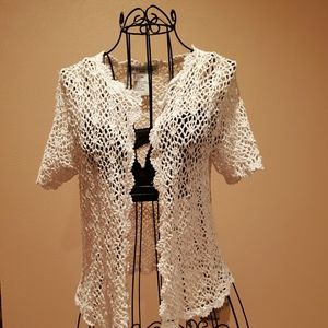 Women's lace top/shrug